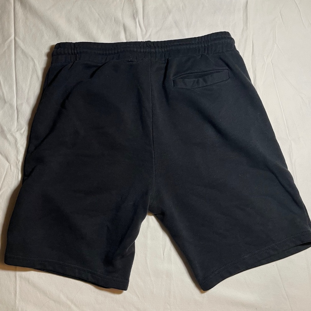 black drawstring shorts - Picture 2 of 3